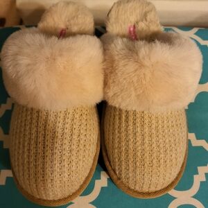 Rock & Candy Cream Knit Women's Slippers